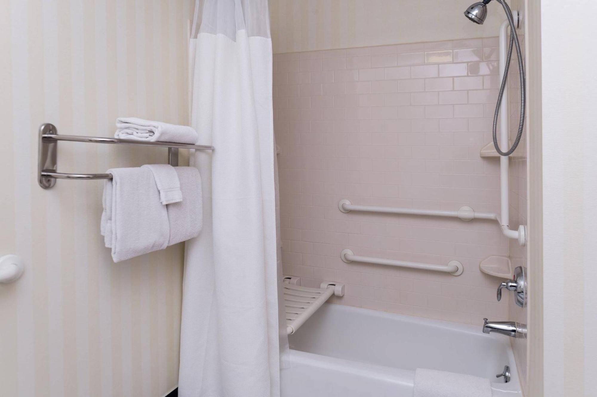 Fairfield Inn And Suites By Marriott San Antonio Northeast / Schertz / Rafb Eksteriør billede