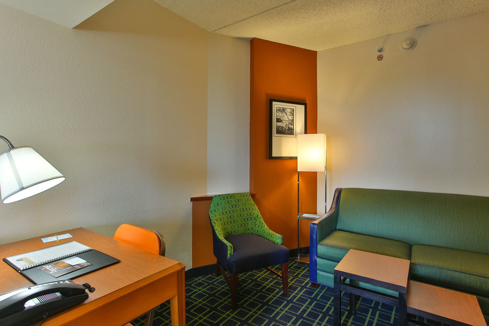 Fairfield Inn And Suites By Marriott San Antonio Northeast / Schertz / Rafb Eksteriør billede