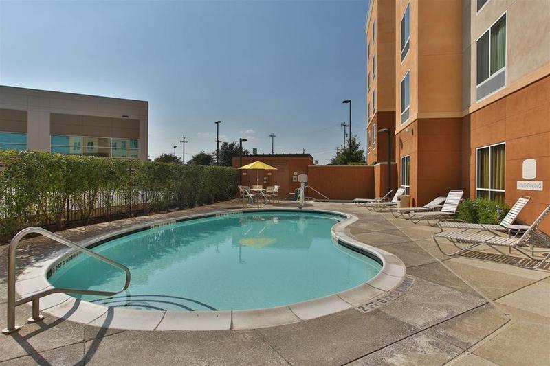Fairfield Inn And Suites By Marriott San Antonio Northeast / Schertz / Rafb Eksteriør billede