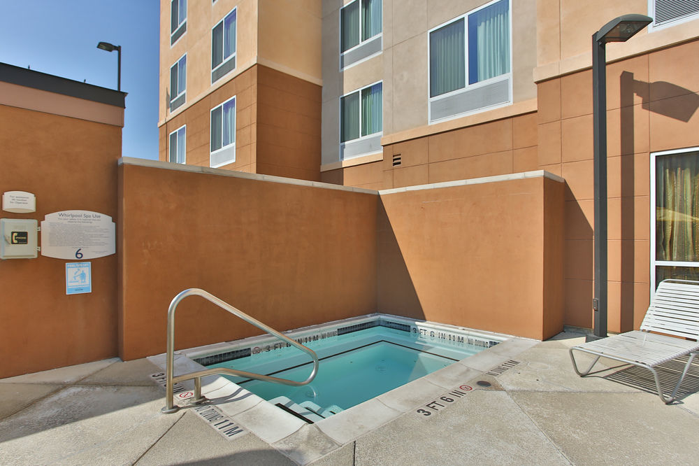 Fairfield Inn And Suites By Marriott San Antonio Northeast / Schertz / Rafb Eksteriør billede